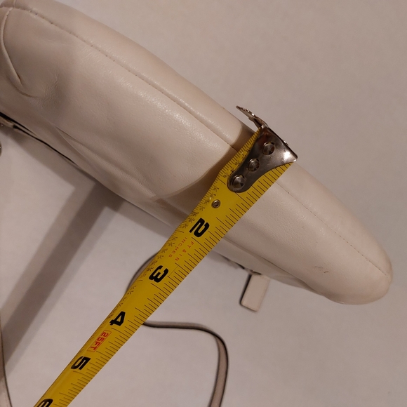 Coach Cursive Label Chalk Crossbody, Nice - Picture 11 of 13